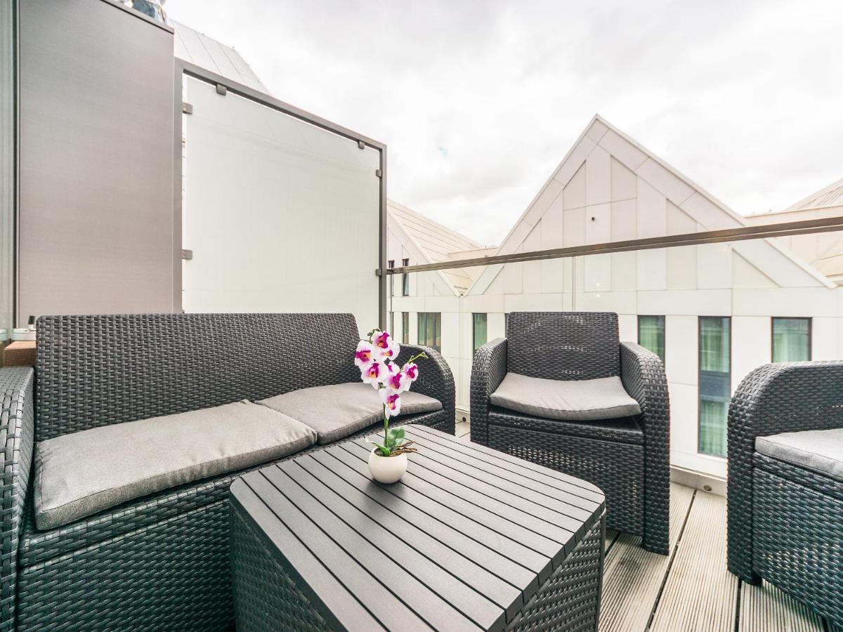 Flatbook - City Center Apartments Granaria With Parking Gdańsk Exterior foto